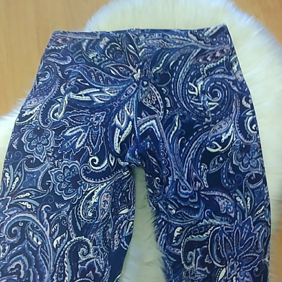 Chico's Paisley Print Knit Pant - Picture 4 of 8